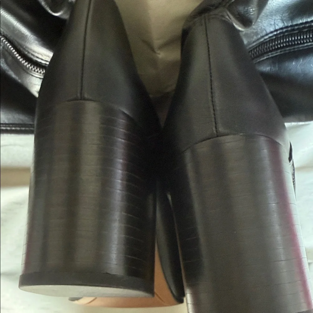 Franco Sarto Black Heeled Boots - Picture 4 of 8